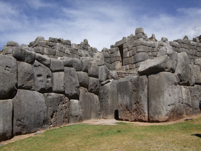 Saqsayhuaman II.